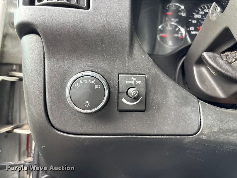 image for item FB3563 2016 Chevrolet Express G4500 ambulance