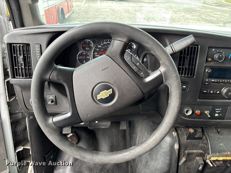 image for item FB3563 2016 Chevrolet Express G4500 ambulance