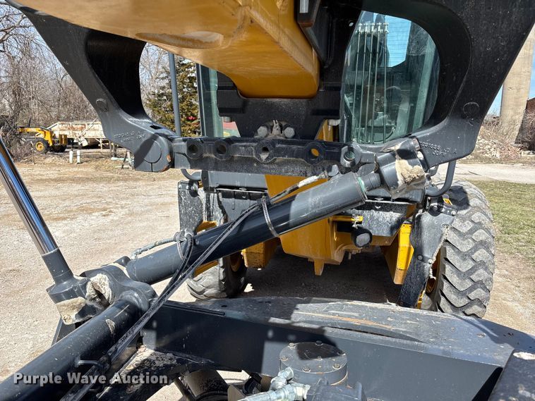 image for item FB3610 2018 John Deere 770G motor grader
