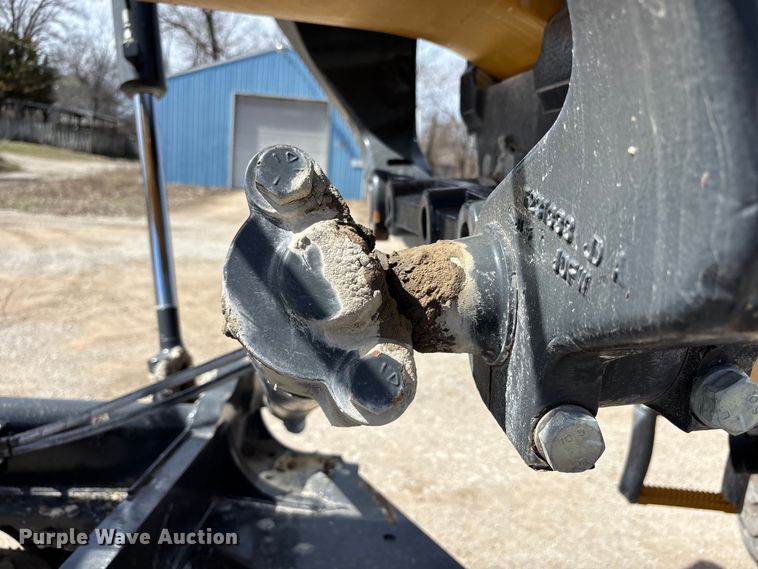 image for item FB3610 2018 John Deere 770G motor grader