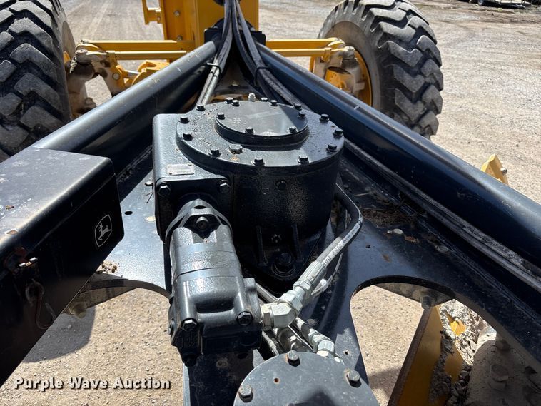 image for item FB3610 2018 John Deere 770G motor grader