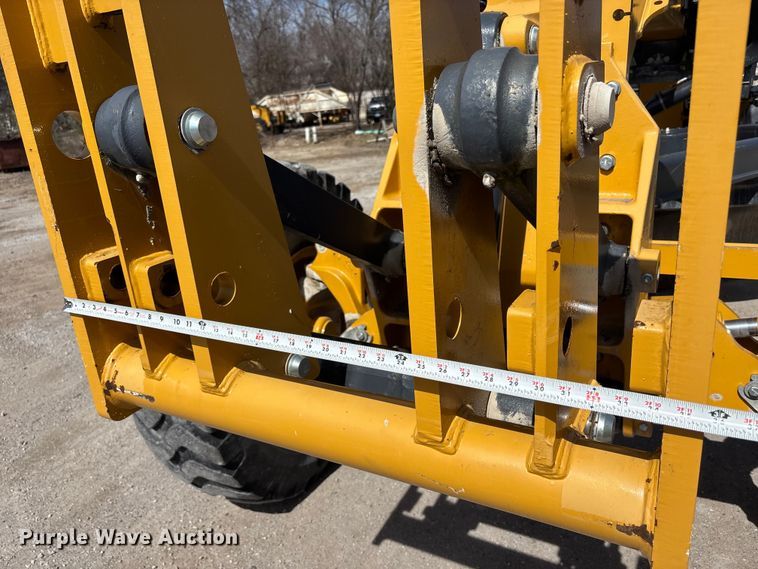 image for item FB3610 2018 John Deere 770G motor grader