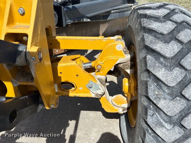 image for item FB3610 2018 John Deere 770G motor grader