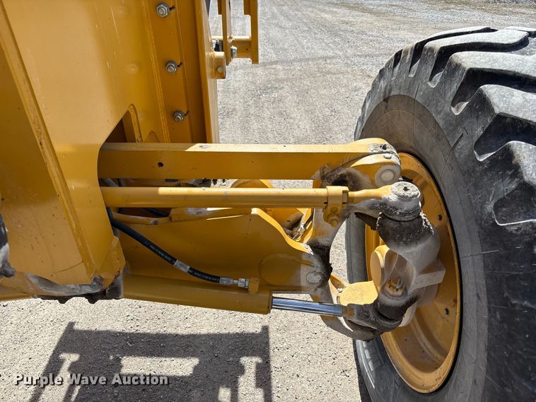 image for item FB3610 2018 John Deere 770G motor grader