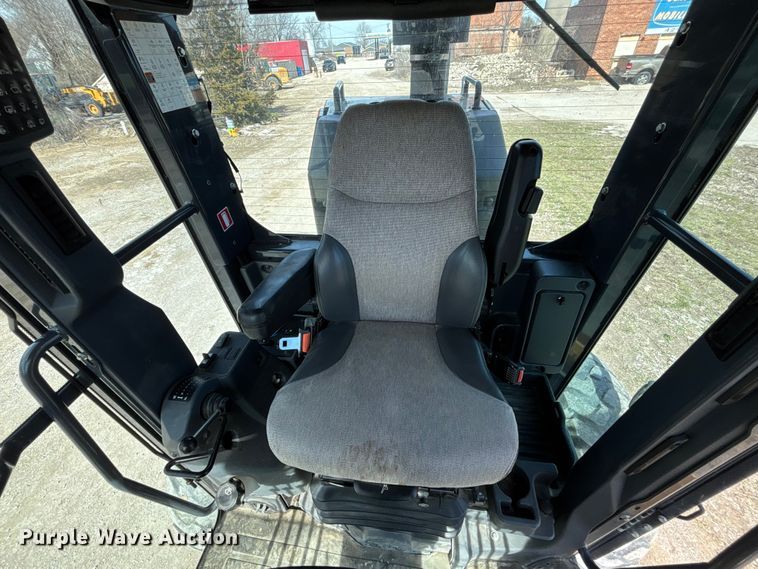 image for item FB3610 2018 John Deere 770G motor grader