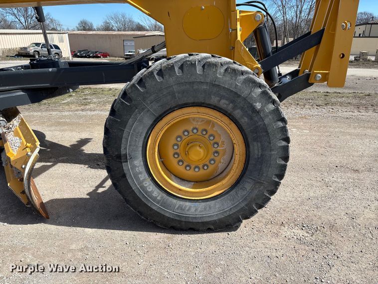 image for item FB3610 2018 John Deere 770G motor grader