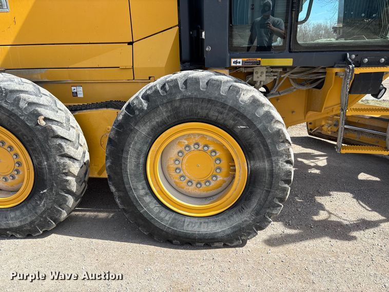 image for item FB3610 2018 John Deere 770G motor grader