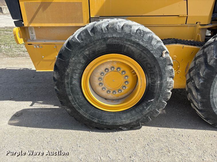 image for item FB3610 2018 John Deere 770G motor grader