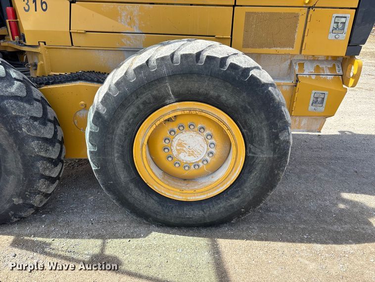 image for item FB3610 2018 John Deere 770G motor grader