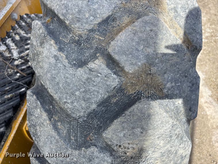 image for item FB3610 2018 John Deere 770G motor grader