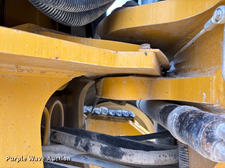 image for item FB3612 2017 John Deere 770G motor grader