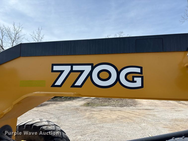 image for item FB3612 2017 John Deere 770G motor grader