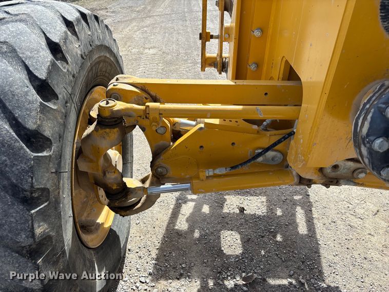 image for item FB3612 2017 John Deere 770G motor grader