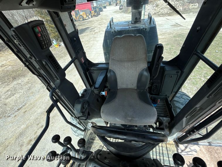 image for item FB3612 2017 John Deere 770G motor grader