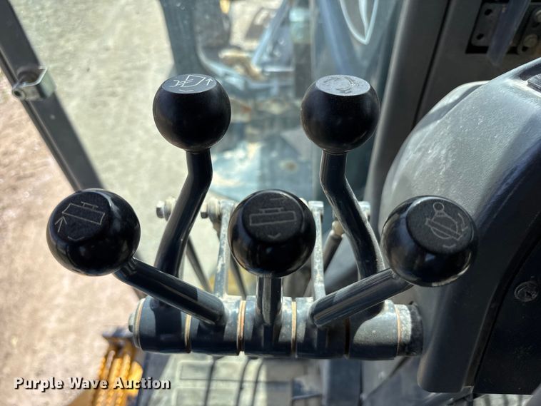 image for item FB3612 2017 John Deere 770G motor grader