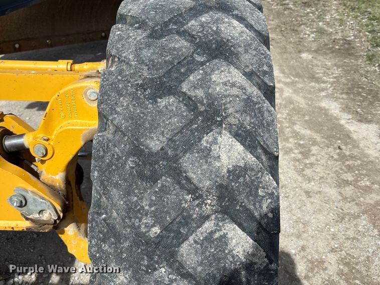 image for item FB3612 2017 John Deere 770G motor grader