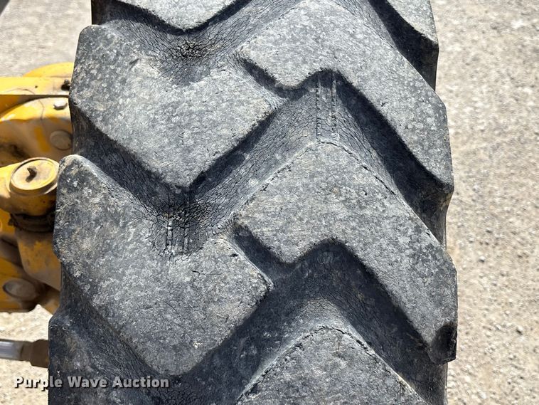 image for item FB3612 2017 John Deere 770G motor grader