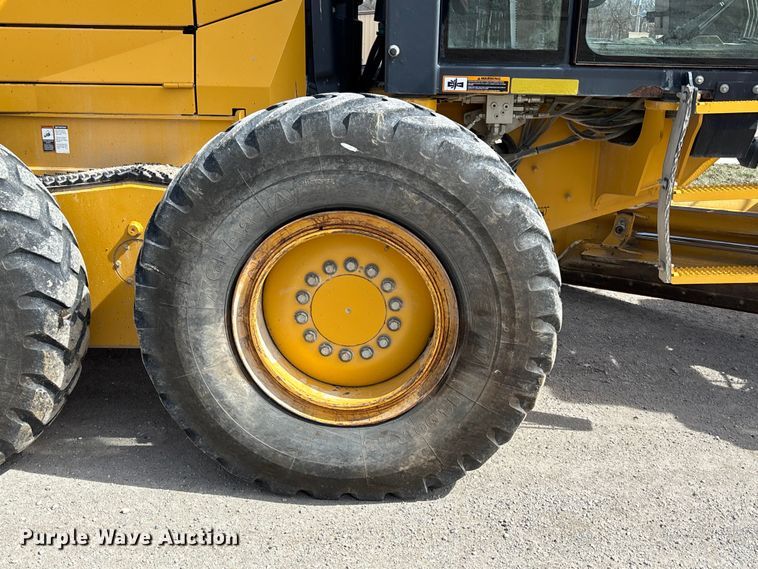 image for item FB3612 2017 John Deere 770G motor grader