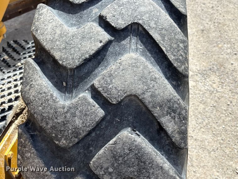 image for item FB3612 2017 John Deere 770G motor grader