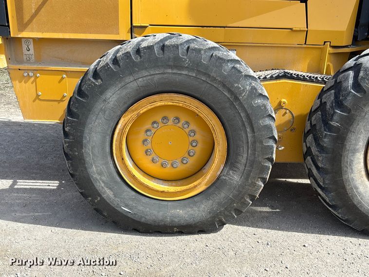 image for item FB3612 2017 John Deere 770G motor grader