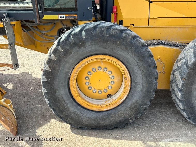 image for item FB3612 2017 John Deere 770G motor grader