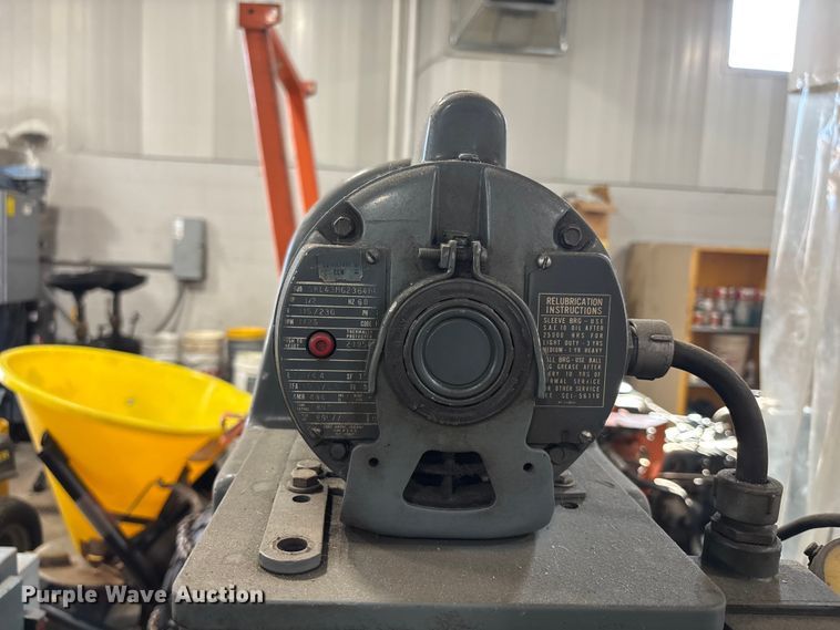 image for item FB3625 Sunnen MBB-1660 precision honing machine