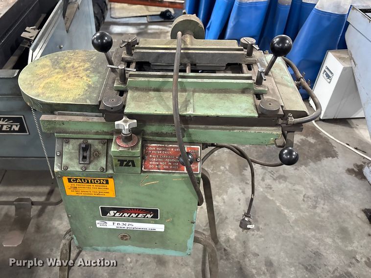 image for item FB3625 Sunnen MBB-1660 precision honing machine