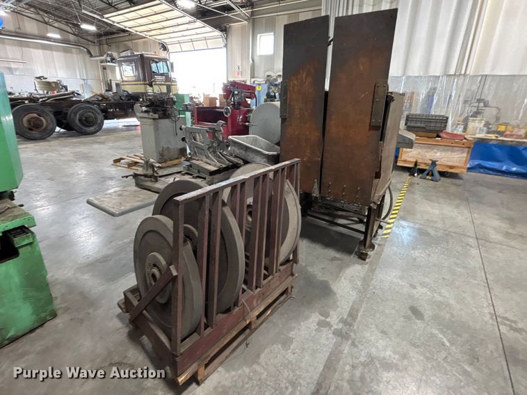 image for item FB3626 Peterson machine tool inc crankshaft grinder