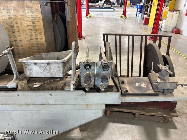 image for item FB3626 Peterson machine tool inc crankshaft grinder