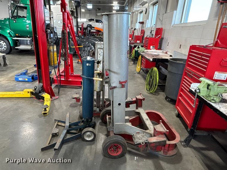 image for item FB3633 (3) air lifts