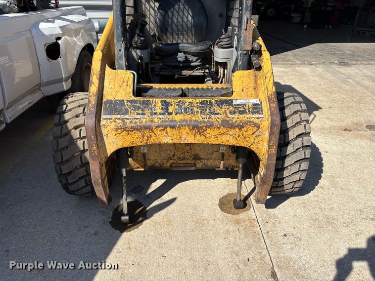 image for item FB3634 2000 Caterpillar 226 skid steer loader