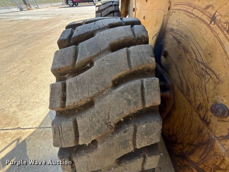 image for item FB3634 2000 Caterpillar 226 skid steer loader