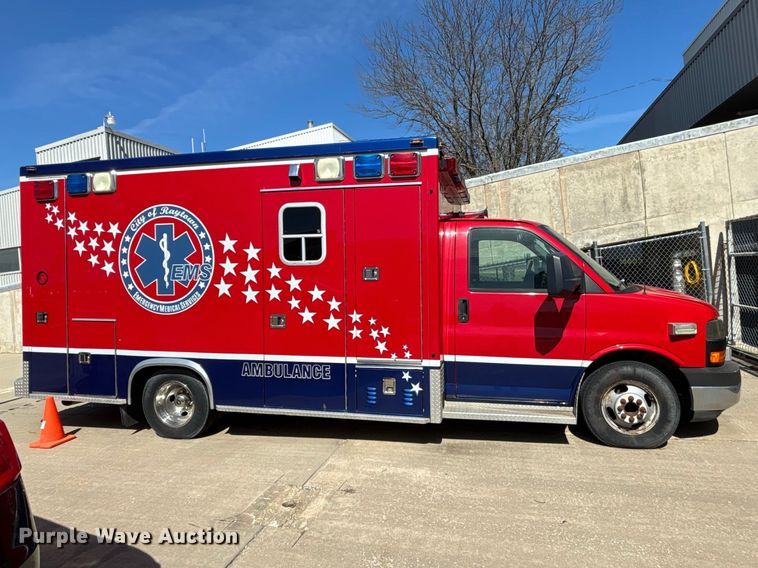 image for item FB3639 2009 GMC   ambulance