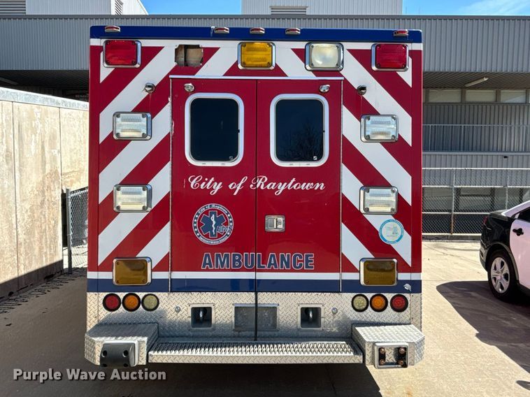 image for item FB3639 2009 GMC   ambulance