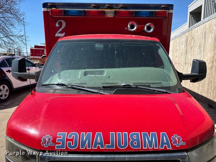 image for item FB3639 2009 GMC   ambulance