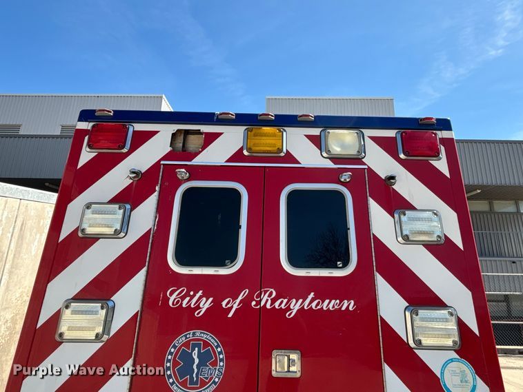 image for item FB3639 2009 GMC   ambulance