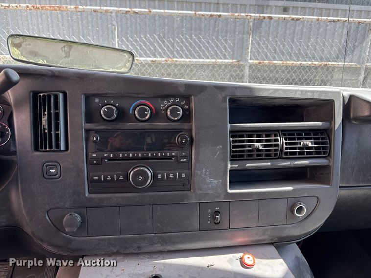 image for item FB3639 2009 GMC   ambulance