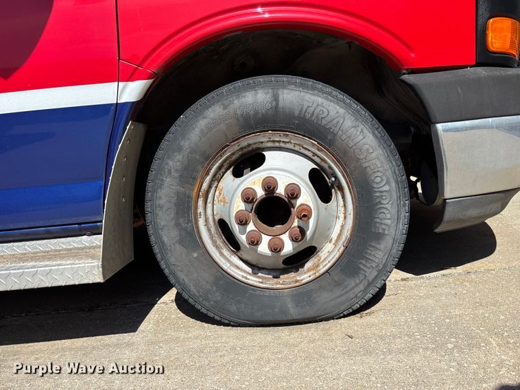 image for item FB3639 2009 GMC   ambulance