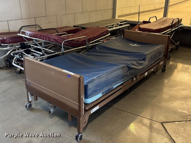 image for item FB3641 (6) hospital beds