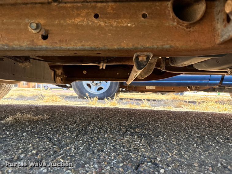 image for item FC2018 2003 Chevrolet Silverado 1500 pickup truck