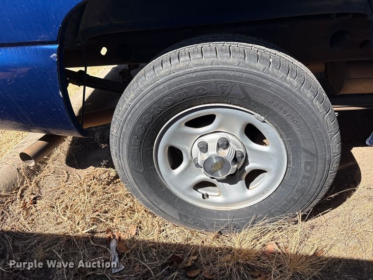 image for item FC2018 2003 Chevrolet Silverado 1500 pickup truck