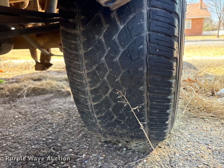 image for item FC2018 2003 Chevrolet Silverado 1500 pickup truck