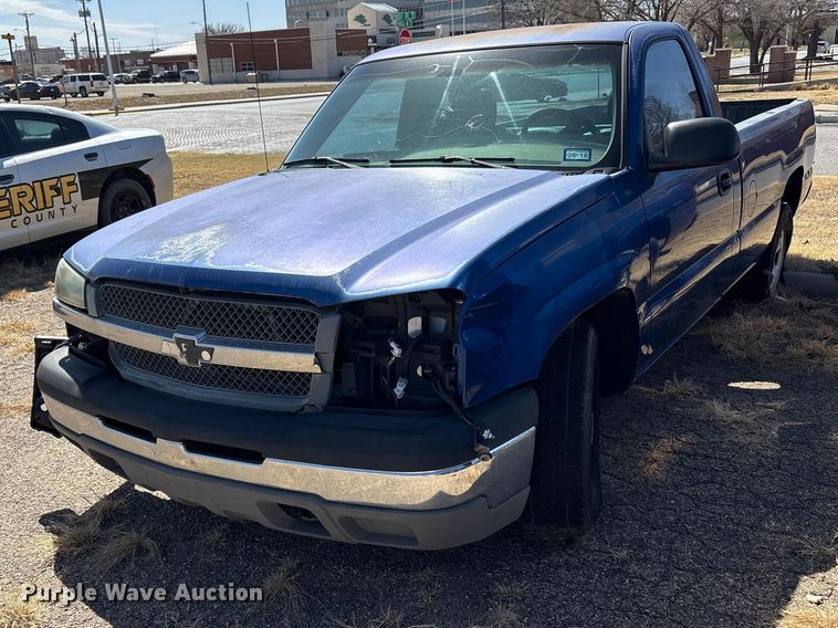 image for item FC2019 2003 Chevrolet Silverado 1500 pickup truck