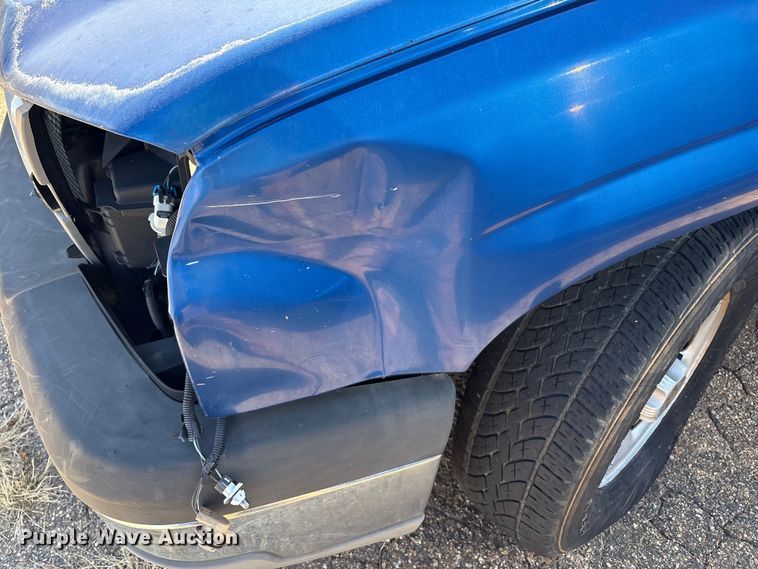 image for item FC2019 2003 Chevrolet Silverado 1500 pickup truck