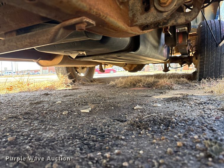 image for item FC2019 2003 Chevrolet Silverado 1500 pickup truck