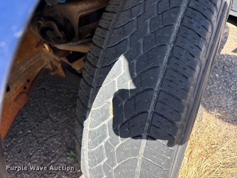 image for item FC2019 2003 Chevrolet Silverado 1500 pickup truck