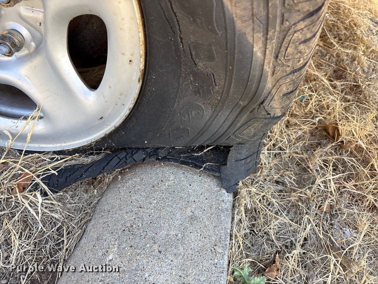 image for item FC2019 2003 Chevrolet Silverado 1500 pickup truck