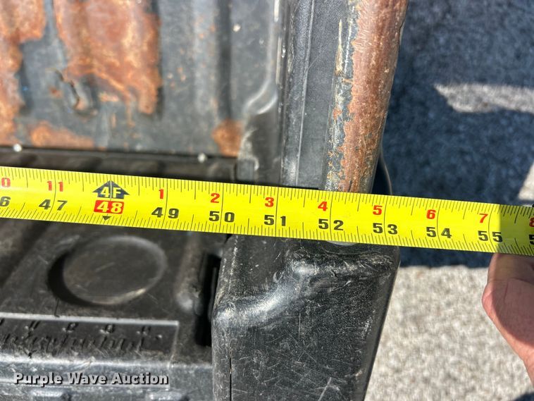 image for item FC5158 2011 John Deere 855 DSL utility vehicle