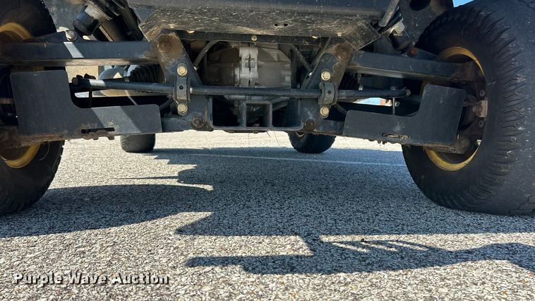 image for item FC5158 2011 John Deere 855 DSL utility vehicle