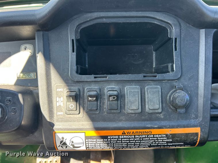 image for item FC5158 2011 John Deere 855 DSL utility vehicle